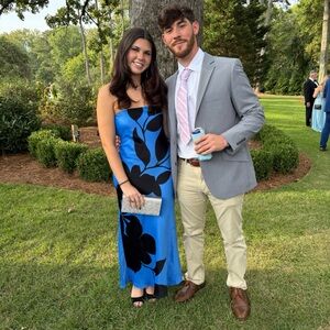 Meet your Posher, Abigail